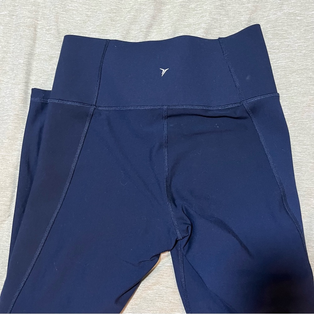 Old Navy Elevate Legging